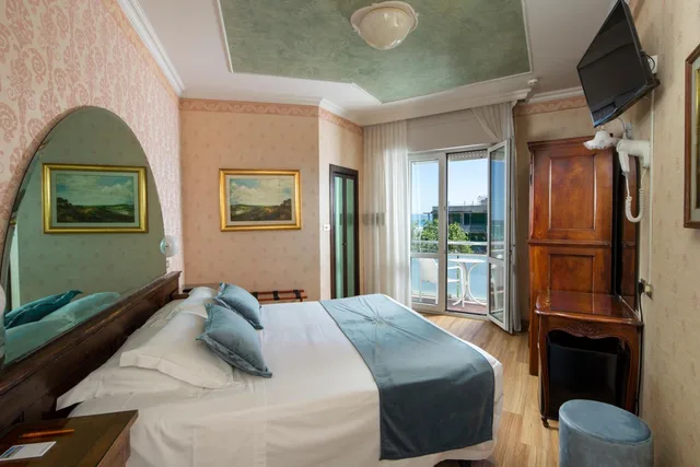 Family, Lateral Side Sea View، Des Nations Sul Mare Hotel 2/10