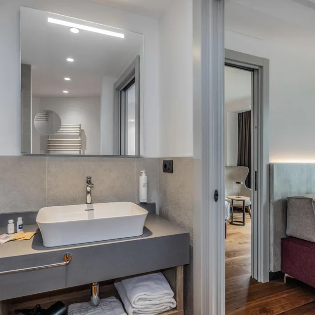 Family Suite, Terrace, Hotel Garda 6/8
