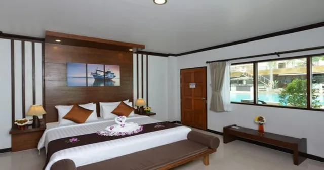 Room, Beach Front, Phangan Bayshore Resort 2/6