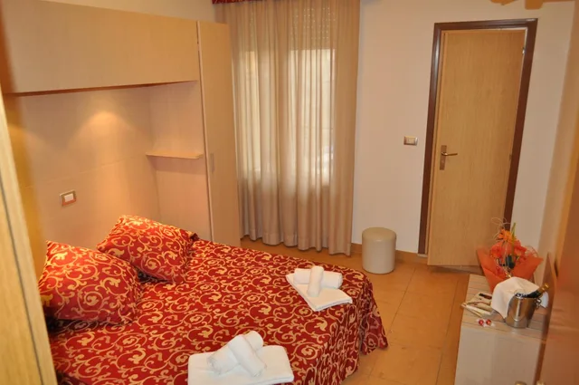 Room, Quadruple, Balcony, Mimosa Hotel 2/3