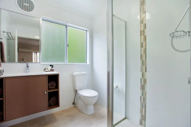 3 Bedrooms, Town House, King and Queen and Twin Beds، TATHRA BEACH HOUSE APARTMENTS 3/3