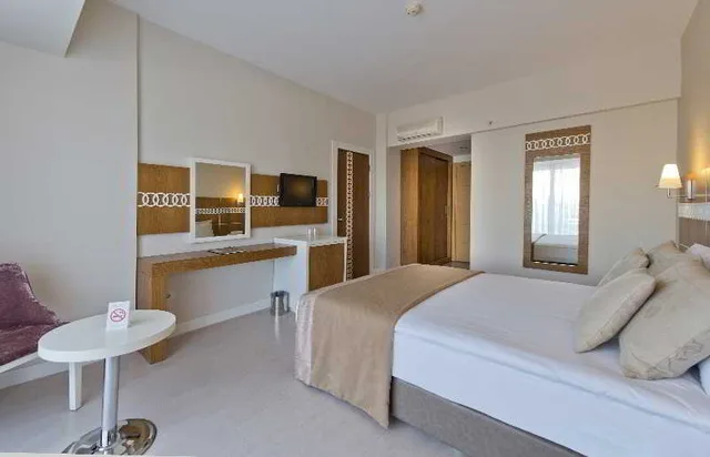 غرفة قياسية مفردة بسرير مزدوج، Nashira City Resort Hotel 4/5