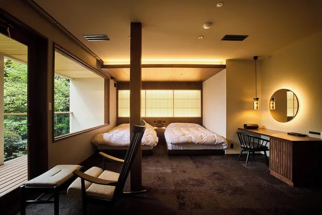 غرفة يابانية غربية بخمسة أسرّة وفرشتي فوتون بغرفتي نوم بحمام خاص، Jinya Ryokan 9/10