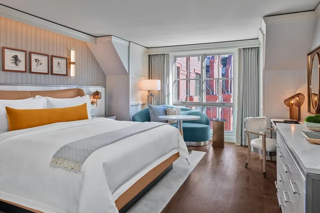 غرفة سوبيريور بسرير كينج لذوي الإعاقة، St Regis Aspen Resort 1/3