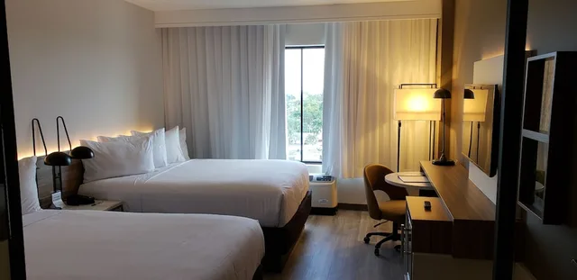 غرفة بسريرين كوين لذوي الإعاقة، Wyndham Garden Fort Lauderdale Airport & Cruise Port 2/3