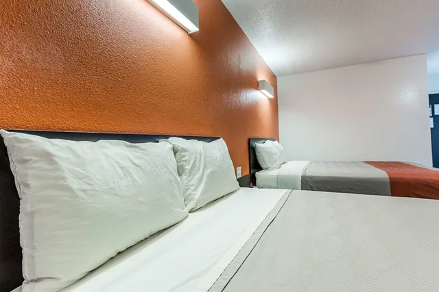 غرفة قياسية بسريرين كوين، Motel6 Simpsonville, SC - Greenville 3/10