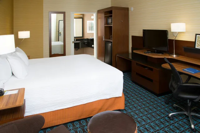 غرفة، Fairfield Inn Anaheim Hills 1/2