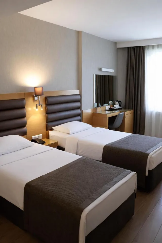 Standard, 2 Double Beds, Taksim Riva Hotel 1/4