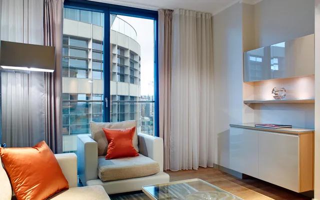 شقة سوبيريور بسرير كينج، Cheval Three Quays 1/1