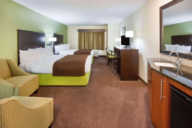 غرفة رباعية بسريرين كوين، Americinn By Wyndham Hartford Sd 1/2