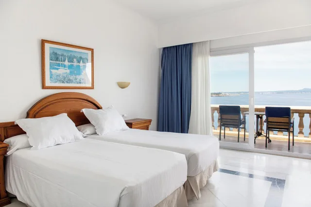 Room, Double Bed, Ocean Front, Sea View، Hotel ROC Illetas & SPA 1/6