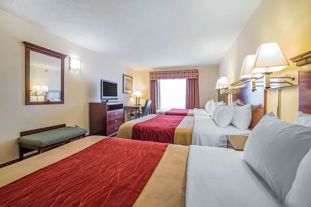 غرفة قياسية بسريرين كوين، Comfort Inn & Suites Rock Springs-Green River, WY 2/6