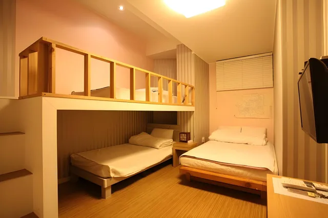 Basement, 4 Beds, Bunk Bed, No Window، MAMA GUEST HOUSE 1/1