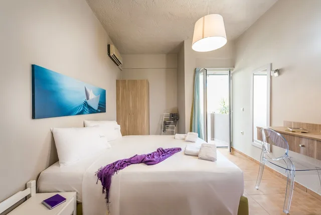شقة بسريرين منفصلين بغرفتي نوم مع أريكة، Anemos Suites by Estia 5/5
