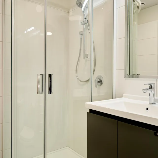 Petite Double Studio Apartment, Sojourn Apartment Hotel Ghuznee 2/3