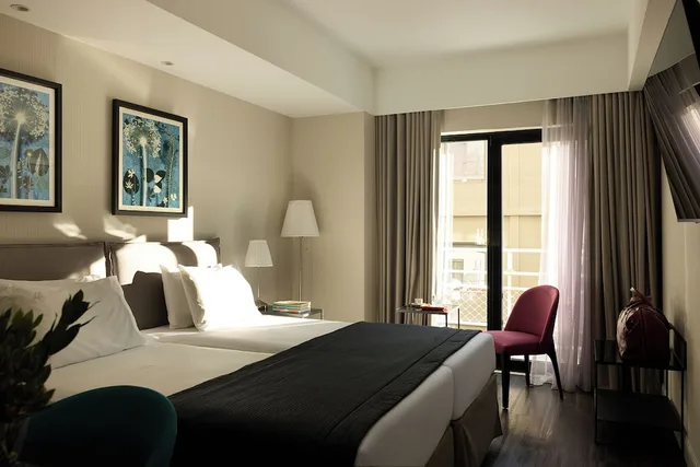 غرفة سوبيريور بإطلالة على المدينة، Astor Hotel 4/10