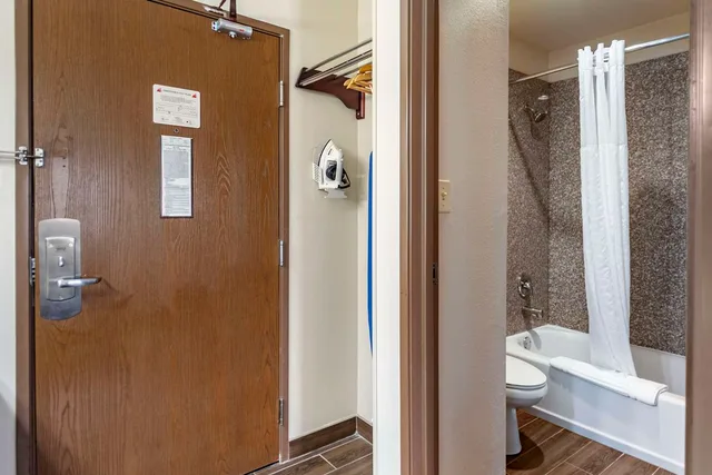 غرفة بسريرين كوين، Comfort Inn Tulsa Midtown 4/4