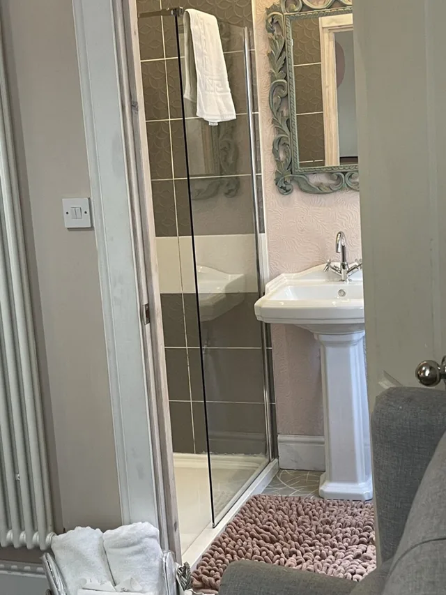 Deluxe, Double Bed, My Guesthouse Blackpool 5/6