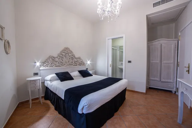 غرفة قياسية بسرير كوين، Hotel Sole 5/8