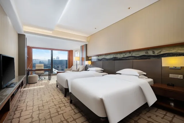 غرفة كلاسيكية بسريرين مزدوجين مع دخول صالة النادي لذوي الإعاقة، Intercontinental Jinan City Center Formerly Crowne Plaza Jinan City Center 5/7
