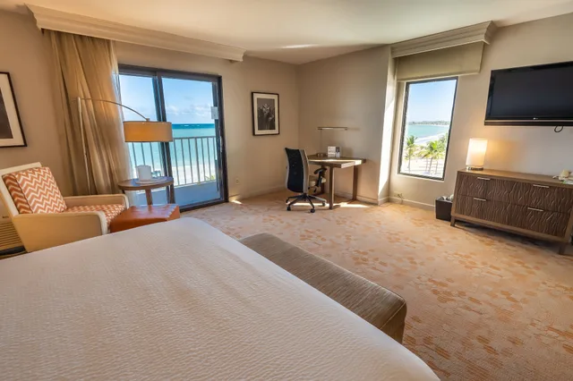 1 Bedroom, Courtyard Isla Verde Beach Resort 7/10