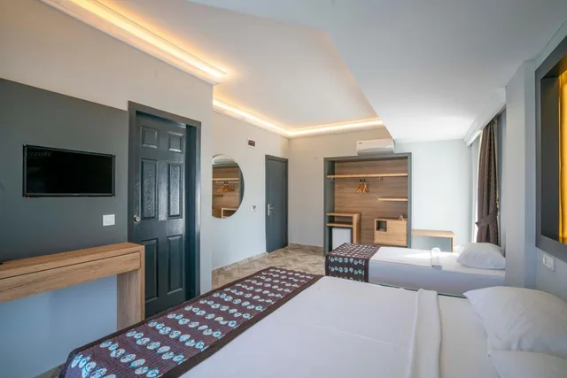 غرفة ثلاثية بشرفة، Aslan Corner Hotel 5/10