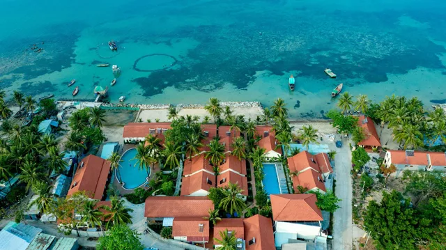 غرفة بإطلالة على المسبح، Hula Hula Beachfront Phu Quoc 1/1