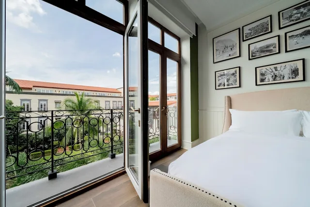 غرفة بسرير كينج بإطلالة على الفناء، Hotel La Compania In The Unbound Collection By Hyatt 1/10