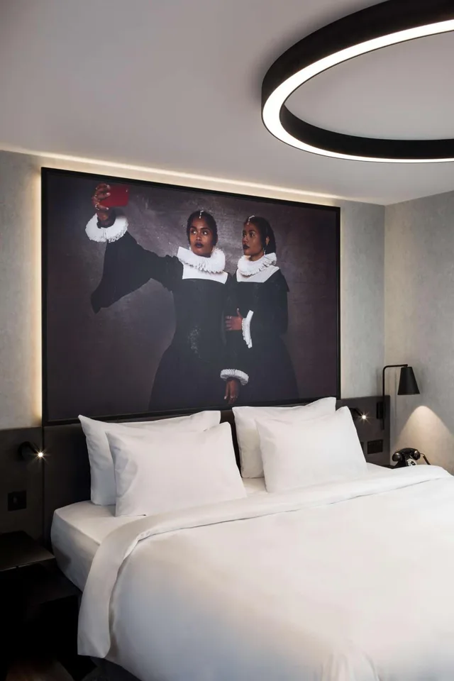 Suite, St George View، Radisson RED Hotel, Liverpool 2/5