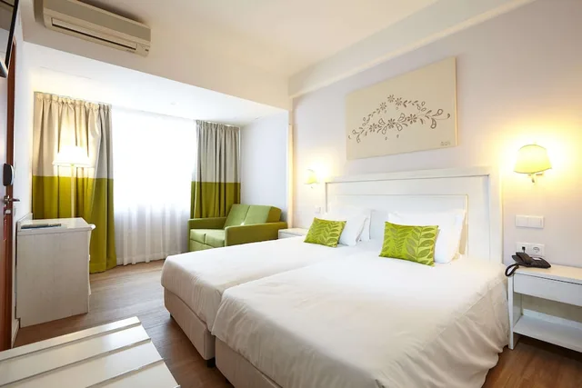 غرفة عائلية مفردة بسرير مزدوج، Hotel Madeira 5/10
