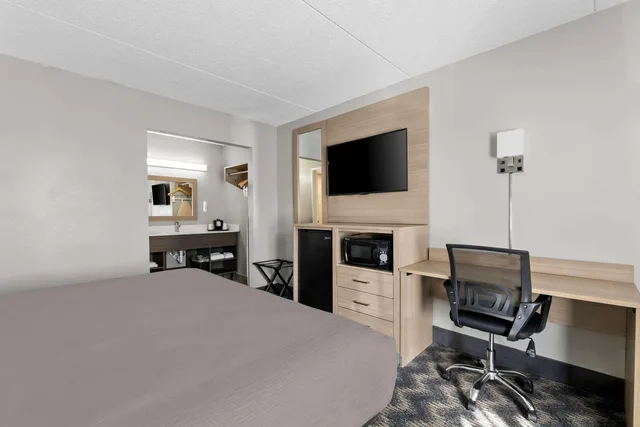 غرفة بسرير كينج، Quality Inn Nashville - Opryland Area 3/5