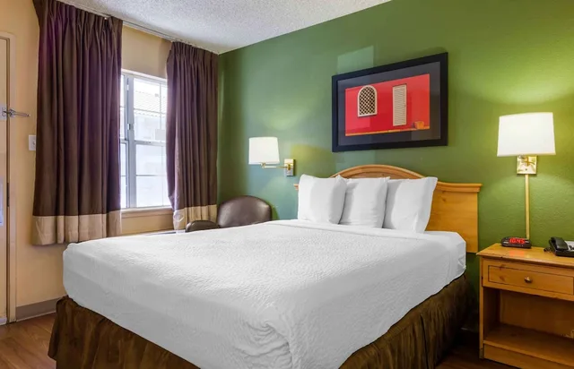 استوديو بسرير كوين، Extended Stay America Suites Phoenix Scottsdale Old Town 1/4