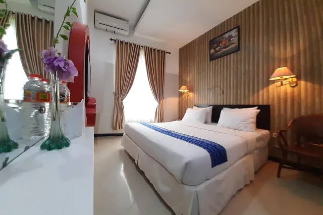 غرفة ديلوكس، Queen City Hotel 2/2