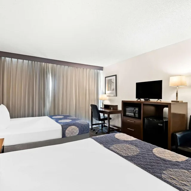 غرفة بسريرين كوين بإطلالة على المرفأ، Best Western Yacht Harbor Hotel 2/6