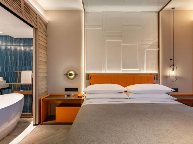 Canopy, Deluxe, Lake View، Canopy By Hilton Hangzhou West Lake 3/4