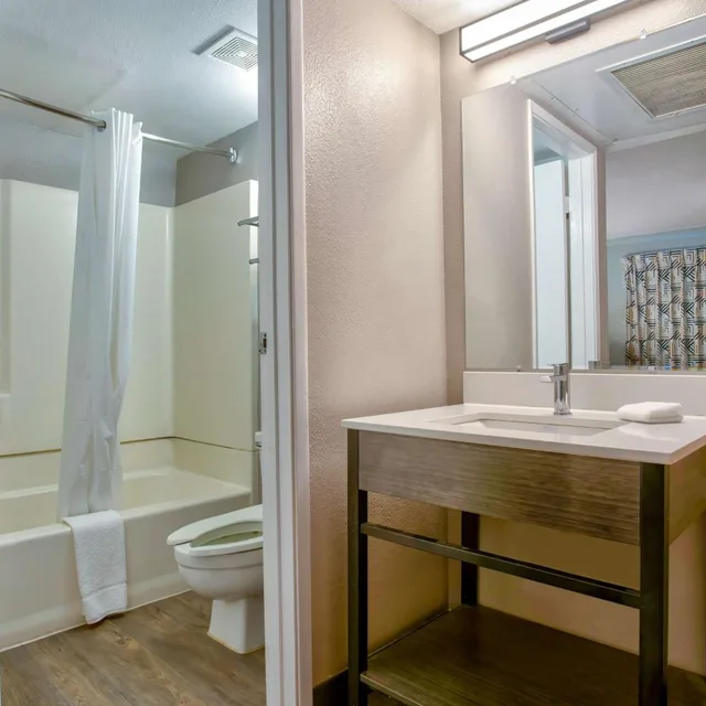 غرفة رباعية لذوي الإعاقة، Motel6 Kingman, AZ - Route 66 East 9/9