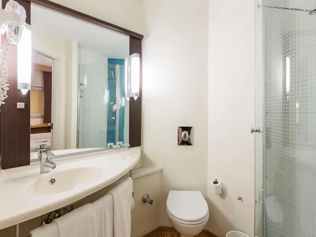 غرفة قياسية بسريرين منفصلين، Ibis Gaziantep 2/2