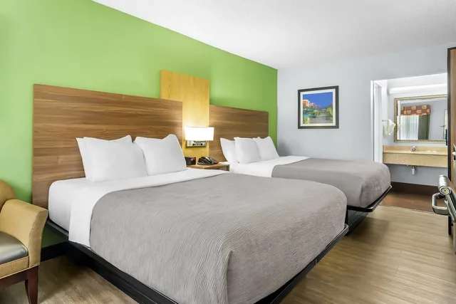 غرفة قياسية بسريرين كوين، Quality Inn & Suites Greenville - Haywood Mall 1/10