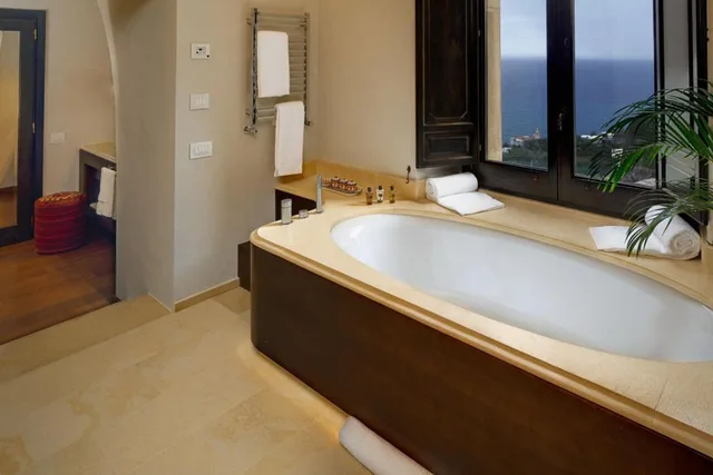 Loft, Suite, Sea View، Monastero Santa Rosa Hotel and Spa 2/2
