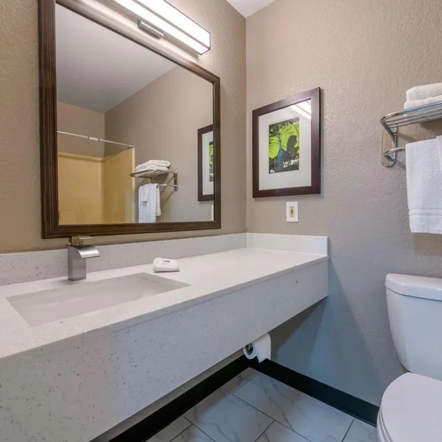 غرفة بسرير كوين لغير المدخنين، Motel6 Columbus, GA - Columbus Airport 10/10