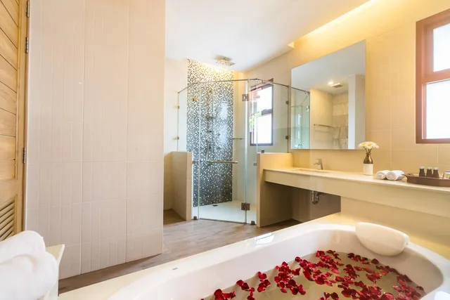 Premier, Deluxe, Hot Tub, Pool Access، Ayrest Hotel 6/8