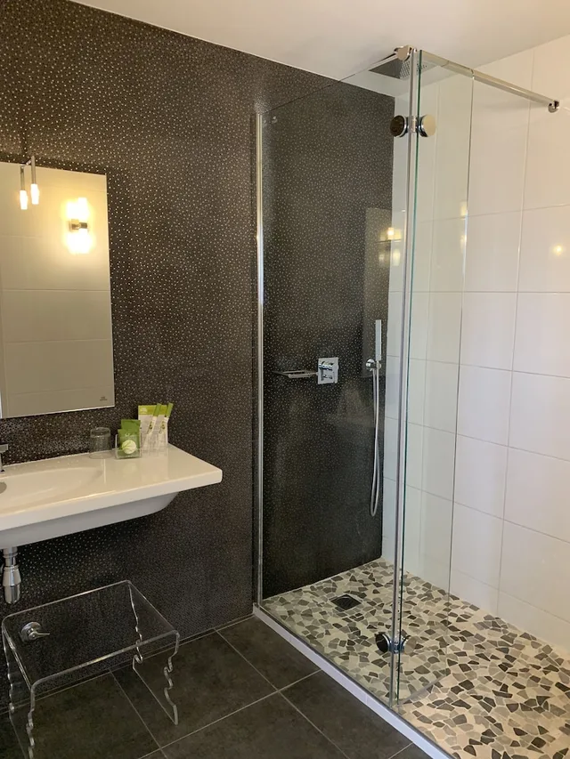 غرفة سوبيريور بسريرين منفصلين مع أريكة، Les Criquets HÔtel Restaurant Spa 4/4