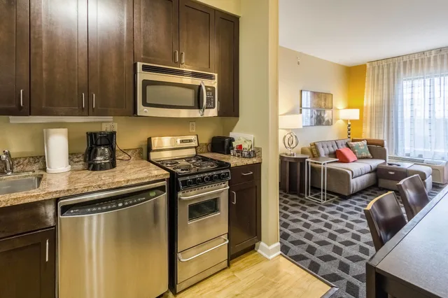 استوديو بسرير كوين، Towneplace Suites Dayton North 9/9
