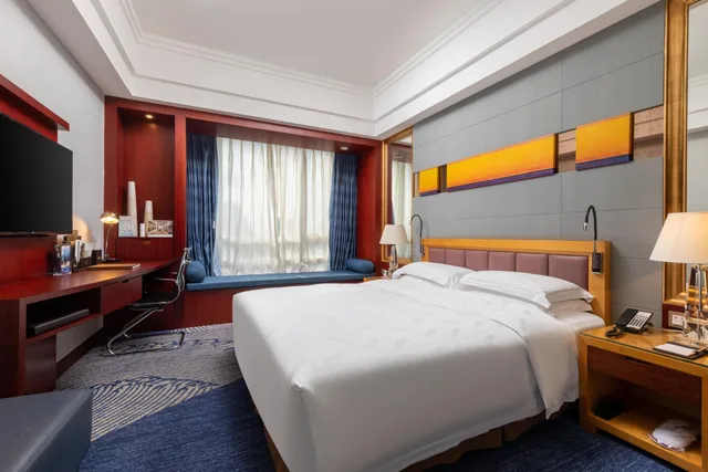 غرفة سوبيريور بسرير كينج، Zhuhai Charming Holiday Hotel 2/4