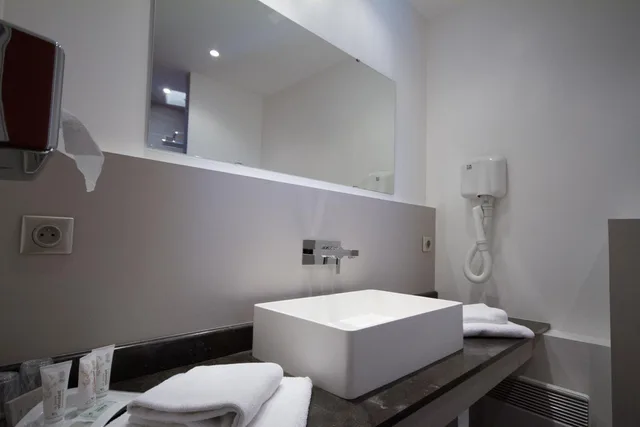 Mezzanine, Family, Terrace or Ground Floor، Relais Du Silence Residence de Rohan 8/10