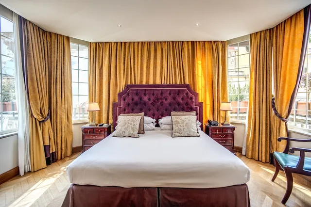 غرفة ديلوكس بسريرين منفصلين، The Britannia Hotel 6/10