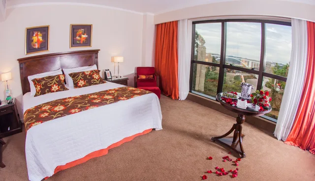 غرفة جونيور بسرير كينج، Hotel Casino Acaray 1/8