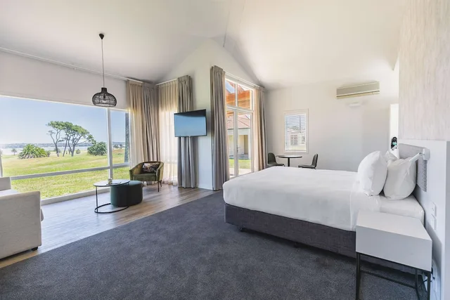 فيلا ديلوكس بسرير كينج، Rydges Formosa Auckland Golf Resort 1/5