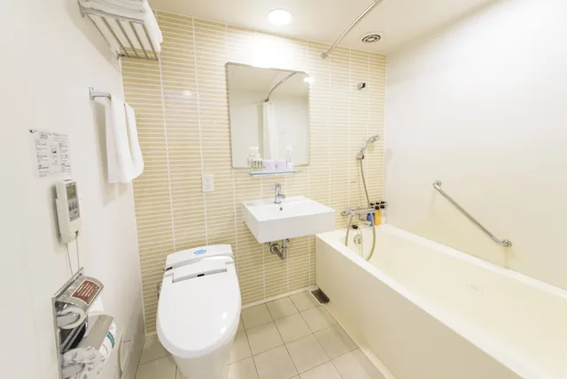 غرفة قياسية بسريرين منفصلين للمدخنين، Nishitetsu Resort Inn Naha 9/10