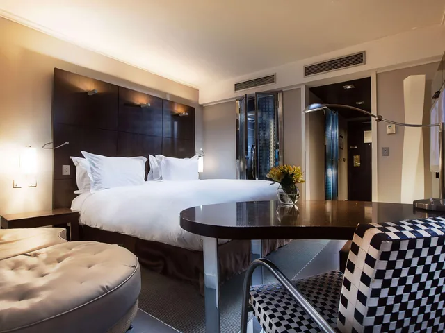 غرفة فاخرة بسرير كينج بإطلالة على المدينة، Sofitel Algiers Hamma Garden 5/7